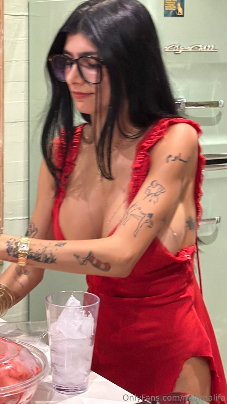 Mia Khalifa Photo #1163