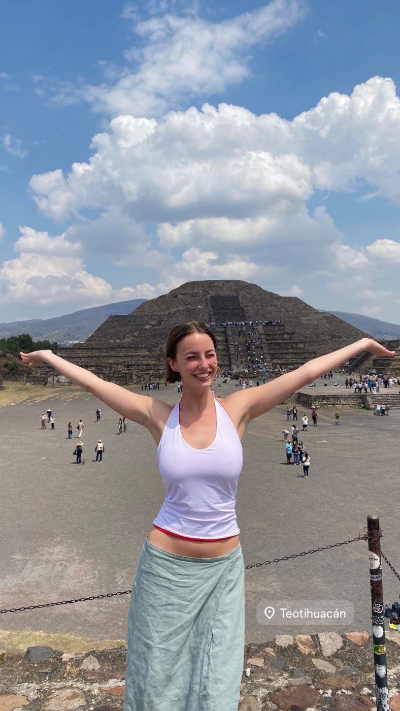 Amelie Manzoli Photo #199