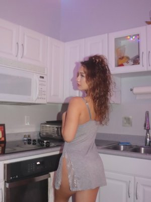 Halia Beamer Photo #53