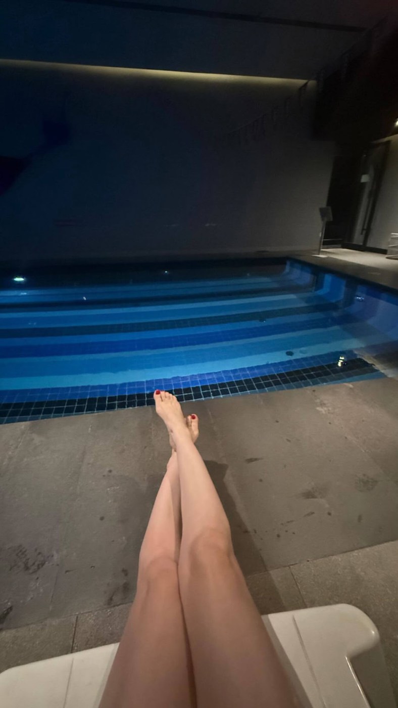 Oznur Guven Photo #133