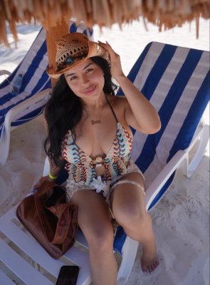 Prisy Montoya Photo #98