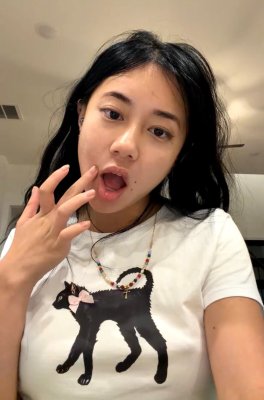 Chinese.babygirl Photo #10