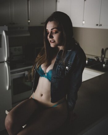 Ally Hardesty Photo #179