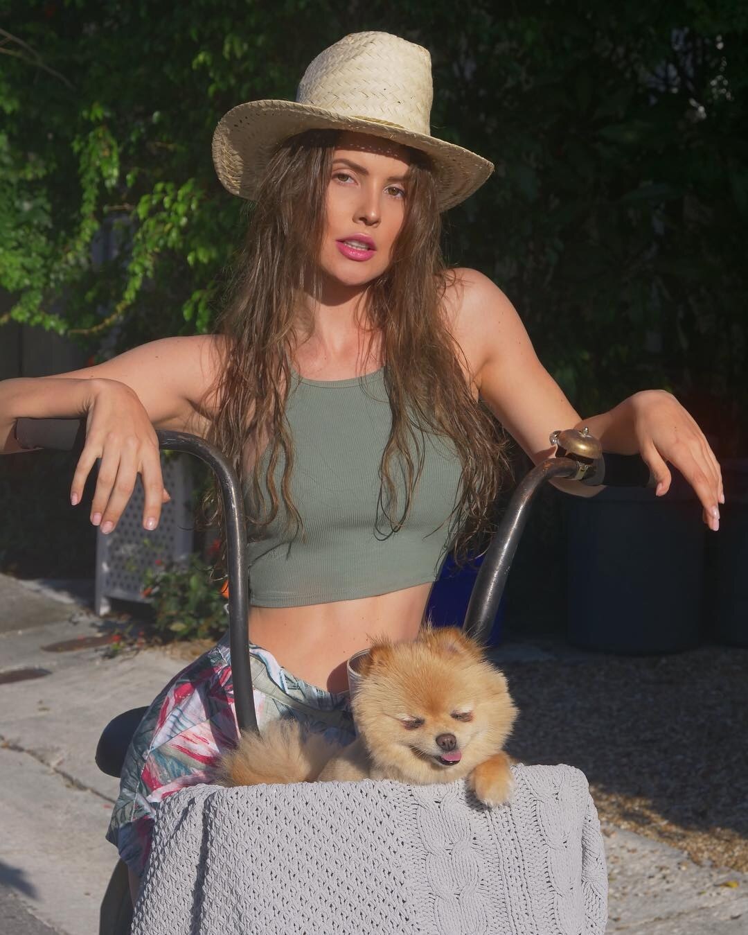 Amanda Cerny Photo #35