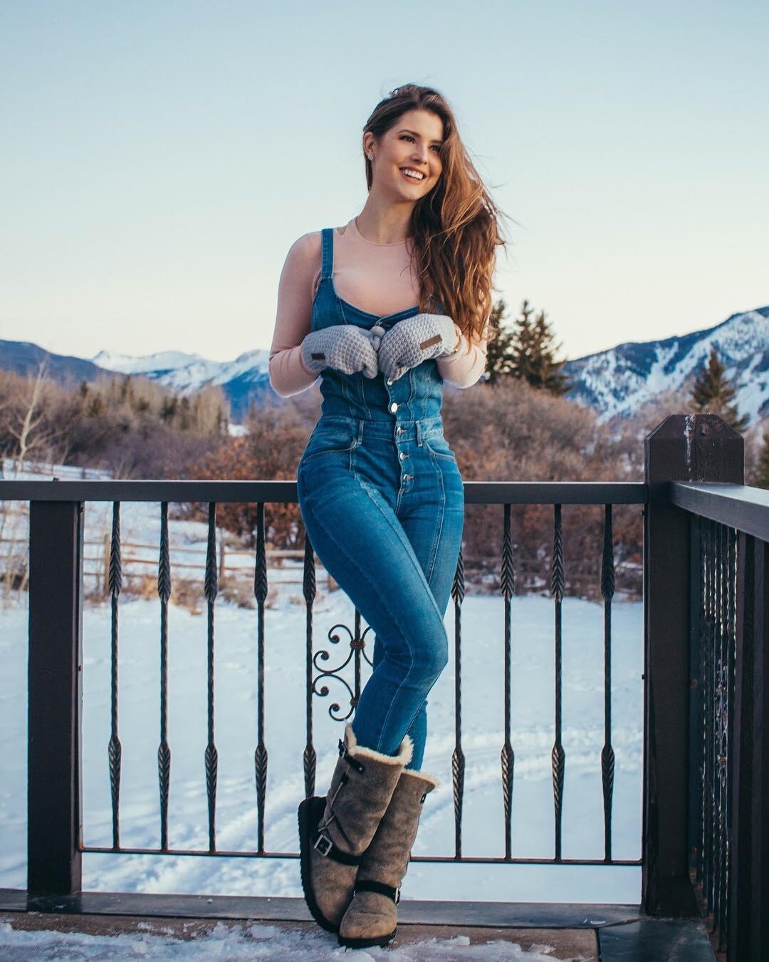 Amanda Cerny Photo #59