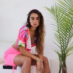 Sommer Ray Photo #24