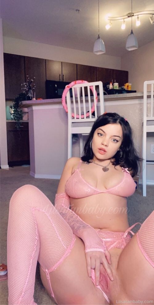 lilsatanbaby Photo #14