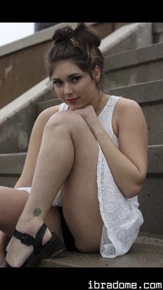 Erin Ashford Photo #30