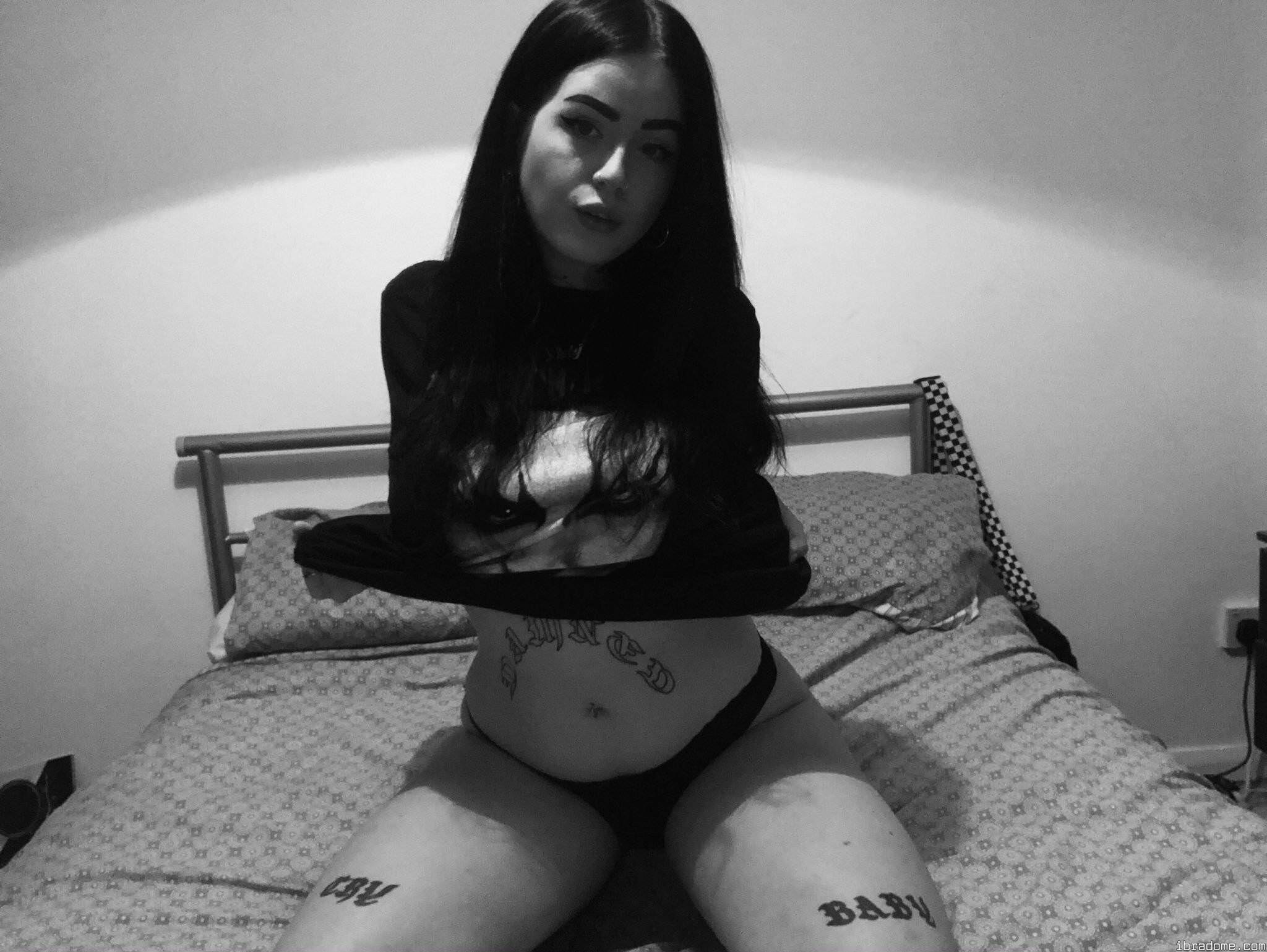 Lydiagh0st Photo #25