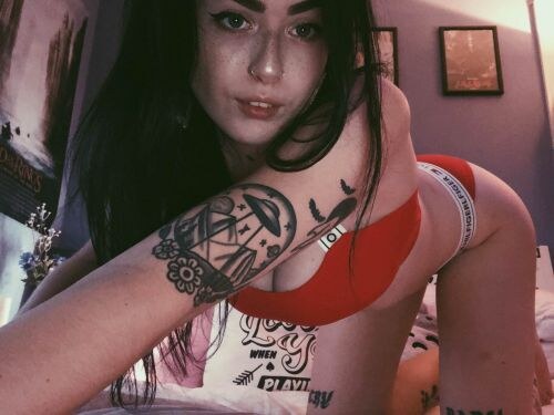 Lydiagh0st Photo #17