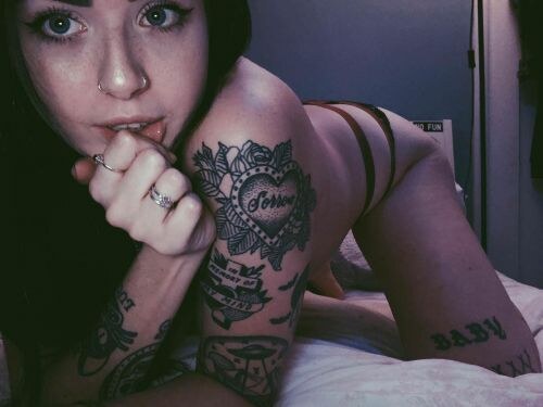 Lydiagh0st Photo #23