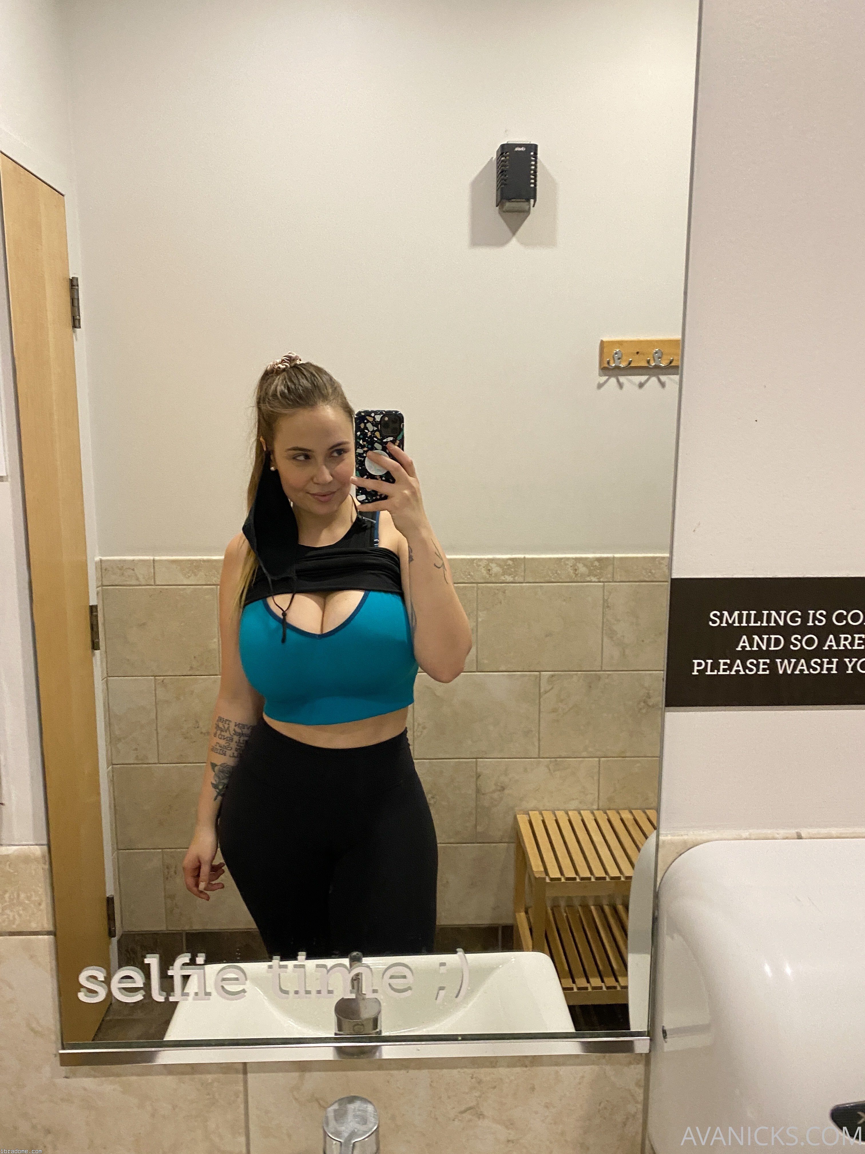 Ava Nicks Photo #124