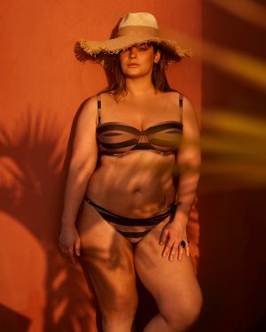 Miljuschka Photo #26