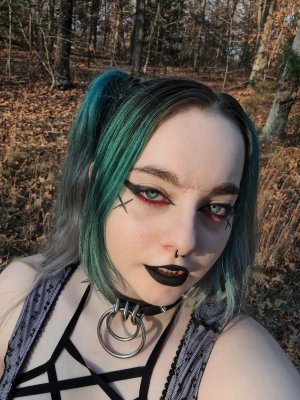 izzysweettart Photo #8