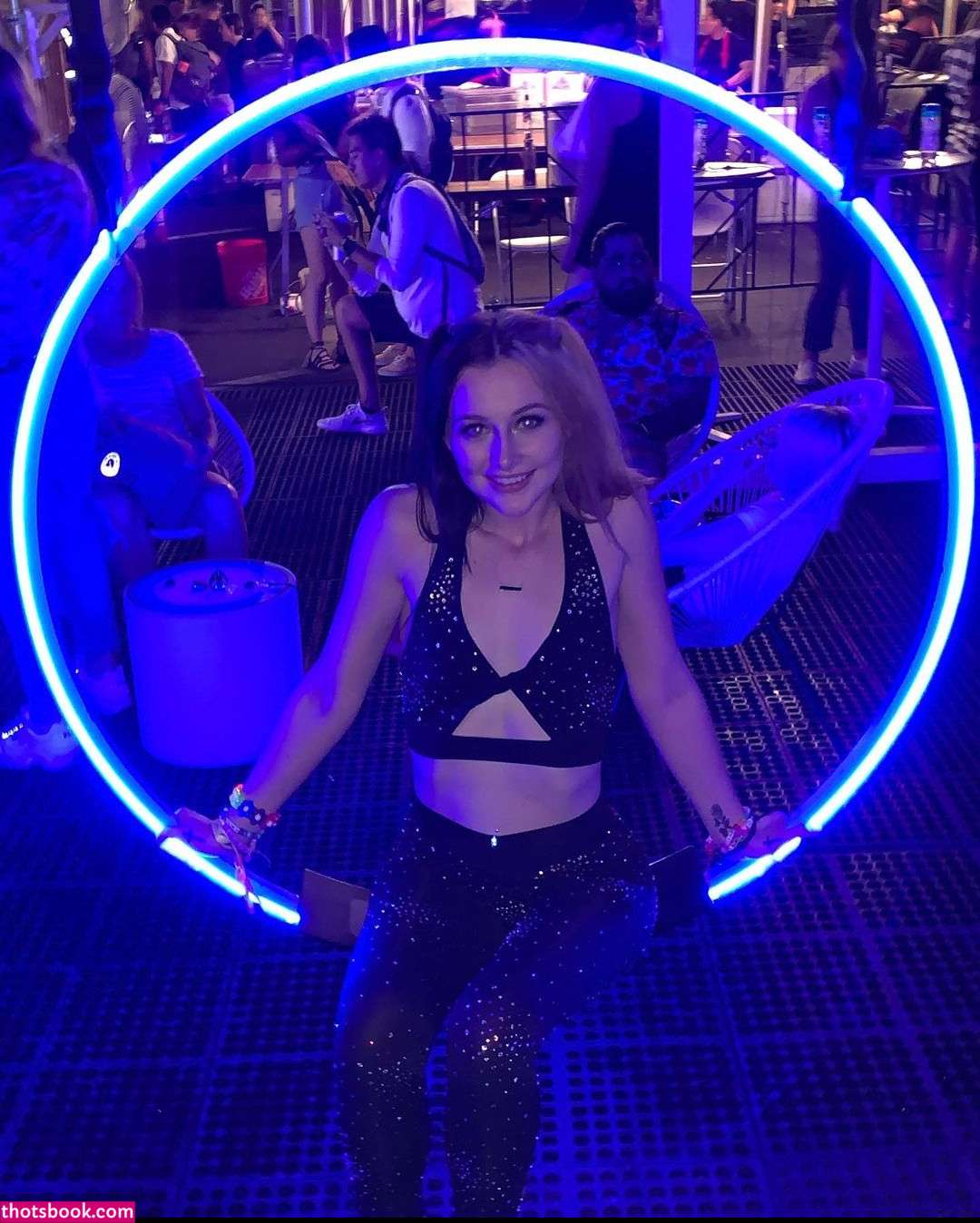 Danni Rivers Photo #10