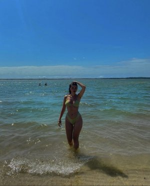 Ana Whiterose Photo #9