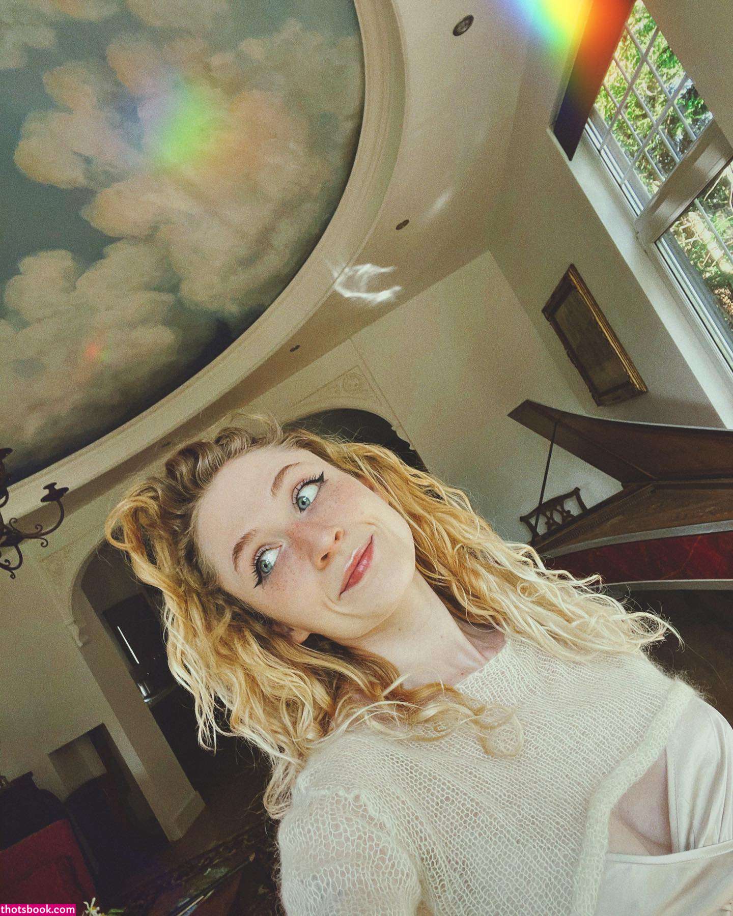 Janet Devlin Photo #23