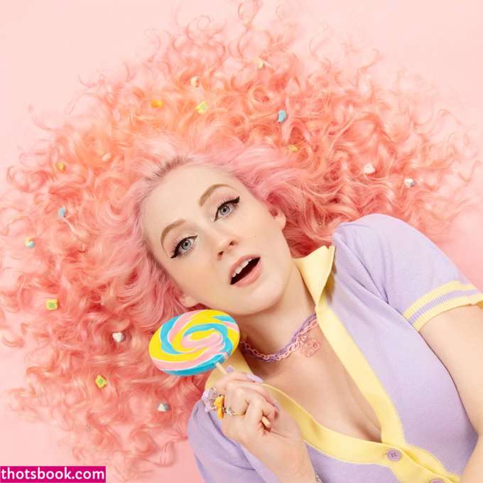 Janet Devlin Photo #34