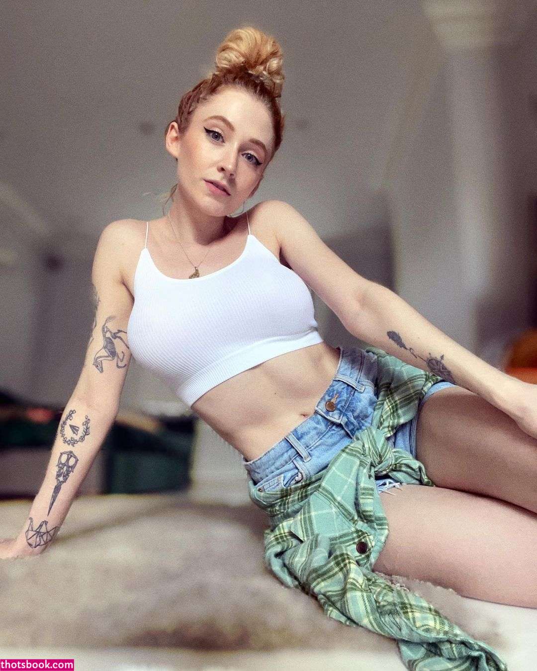 Janet Devlin Photo #36