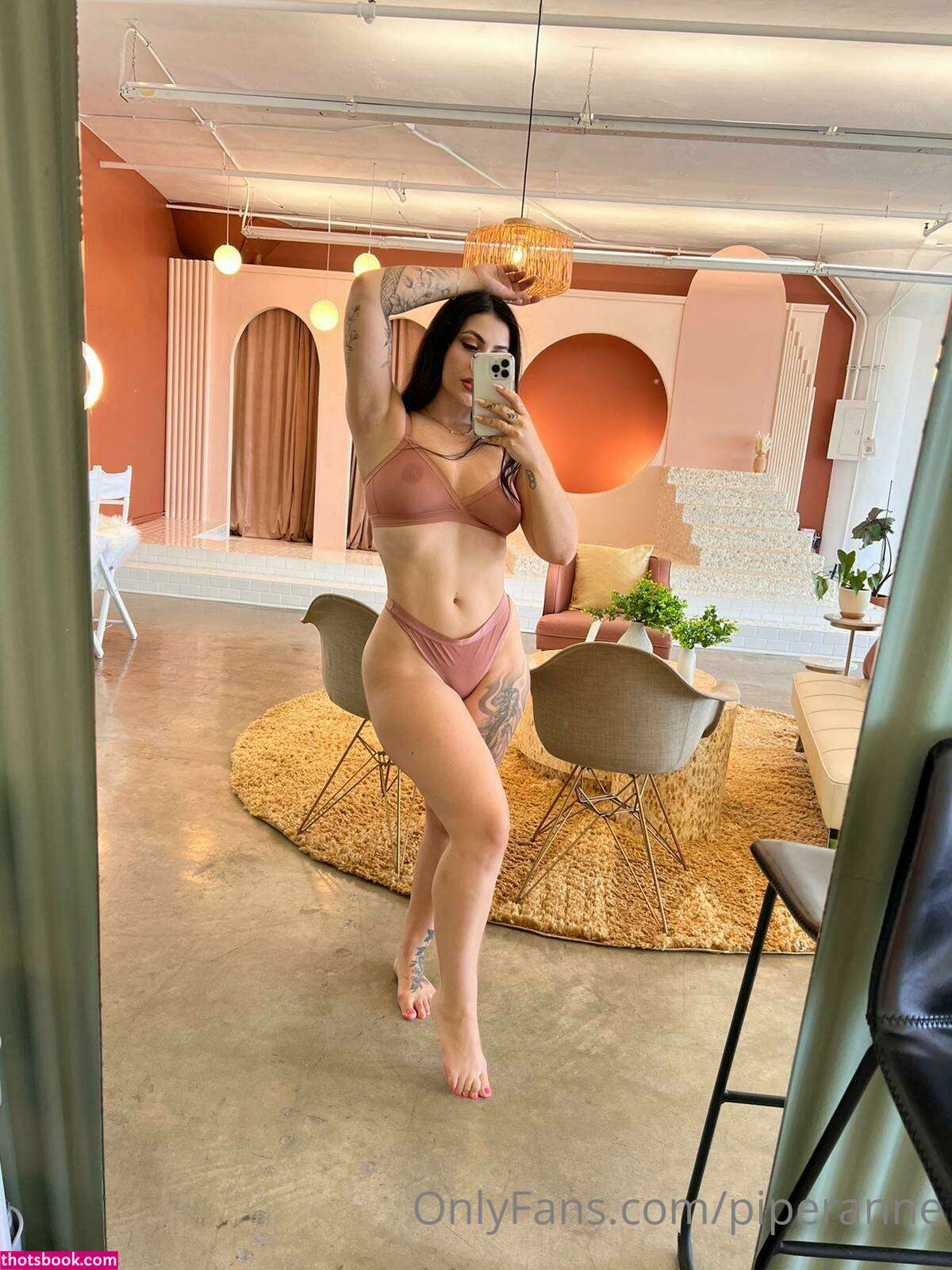 Piperanne aka piperrranne Photo #36