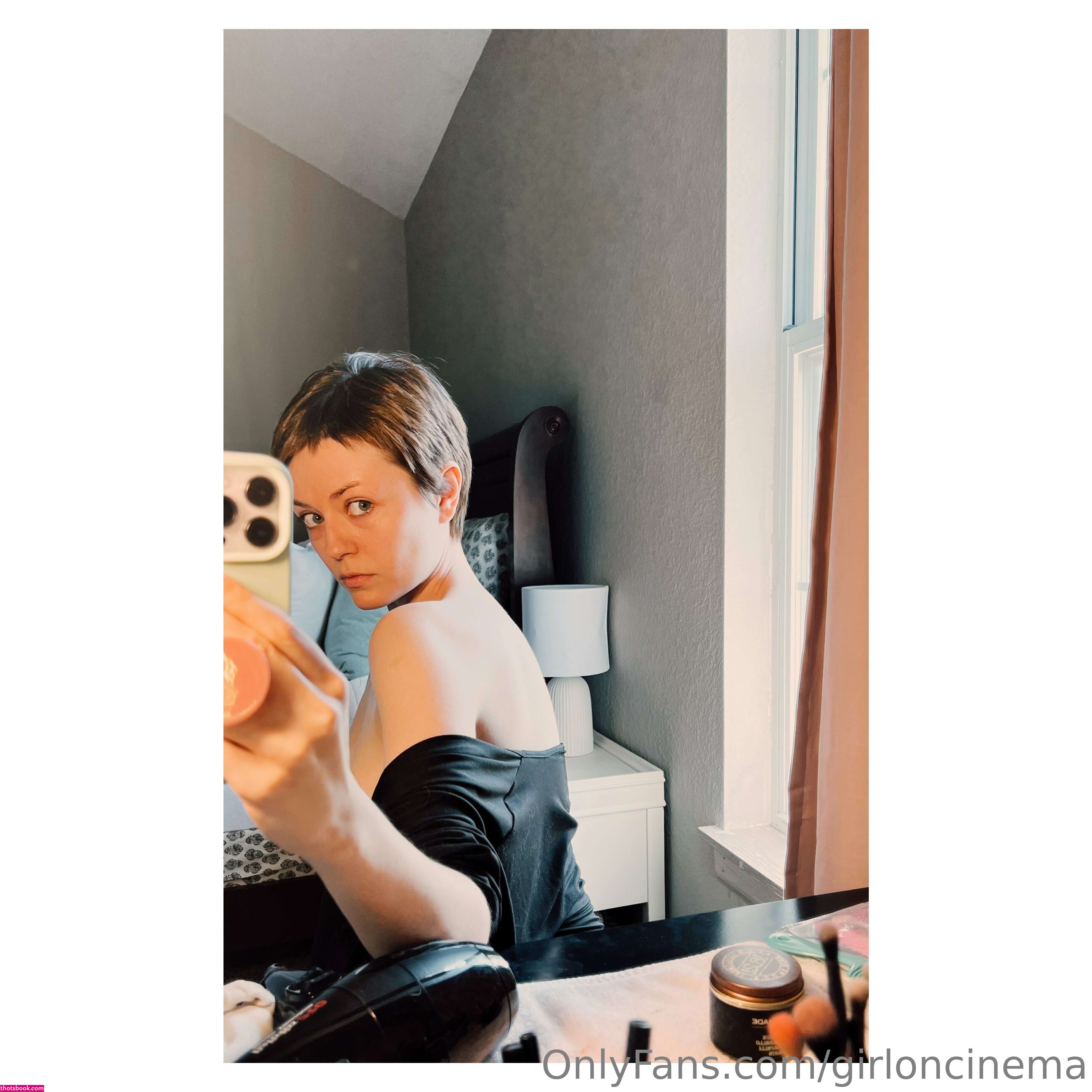 Girloncinema Photo #23