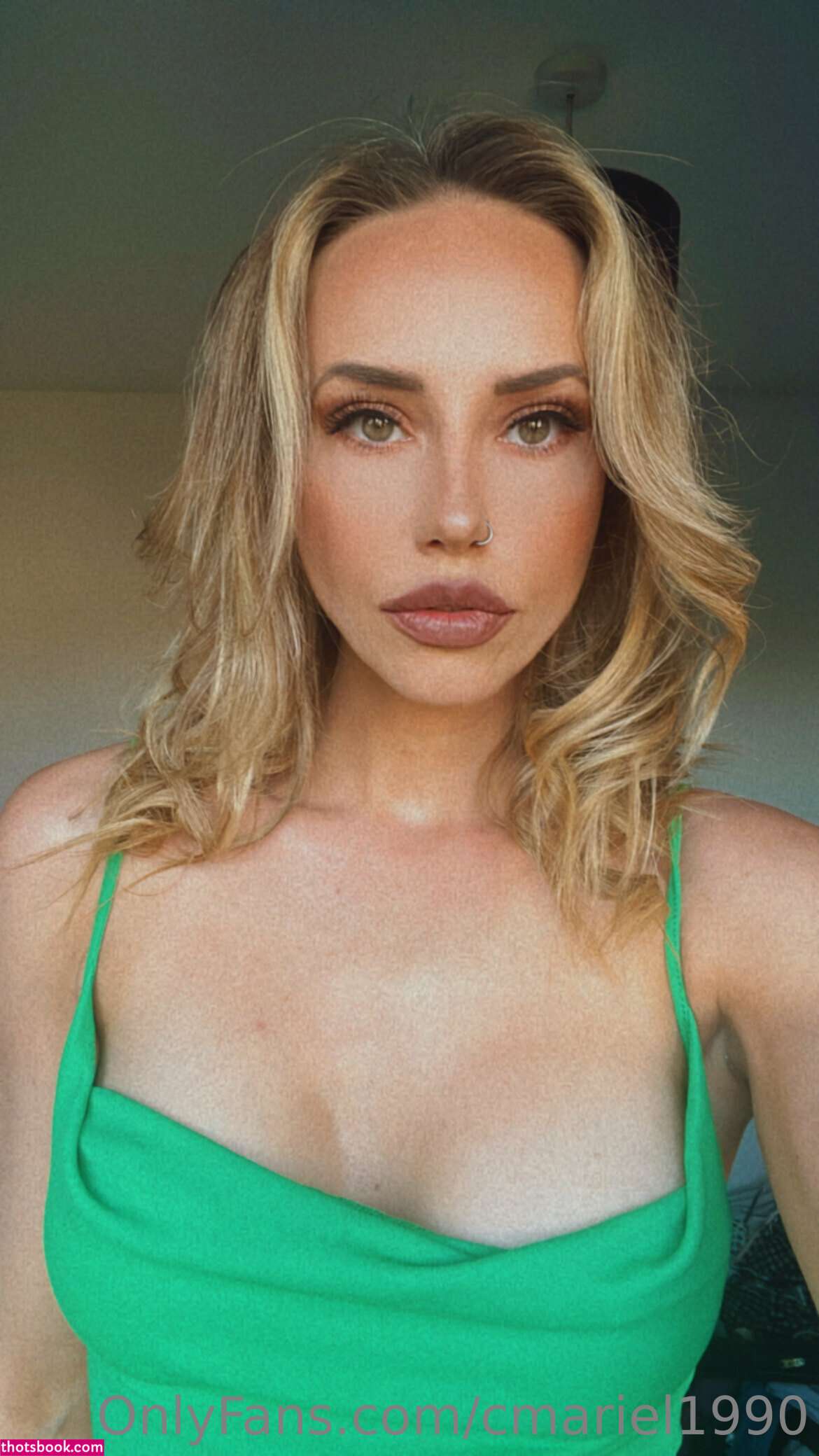 Cerimarie1990 Photo #43