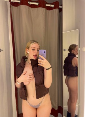 itsmelissahickey Photo #2