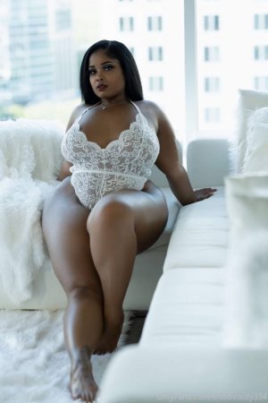 Truebeauty334 Photo #11