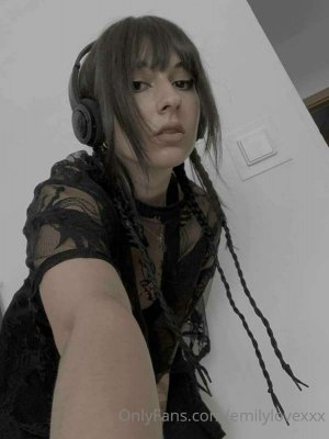 Emilylovexxx Post #14