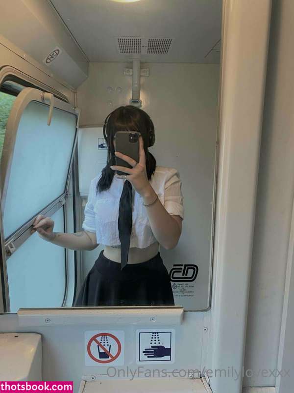 Emilylovexxx Photo #67