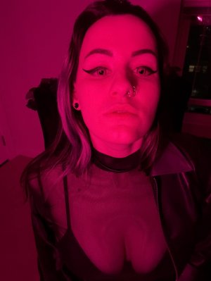 Concealedbones Photo #16