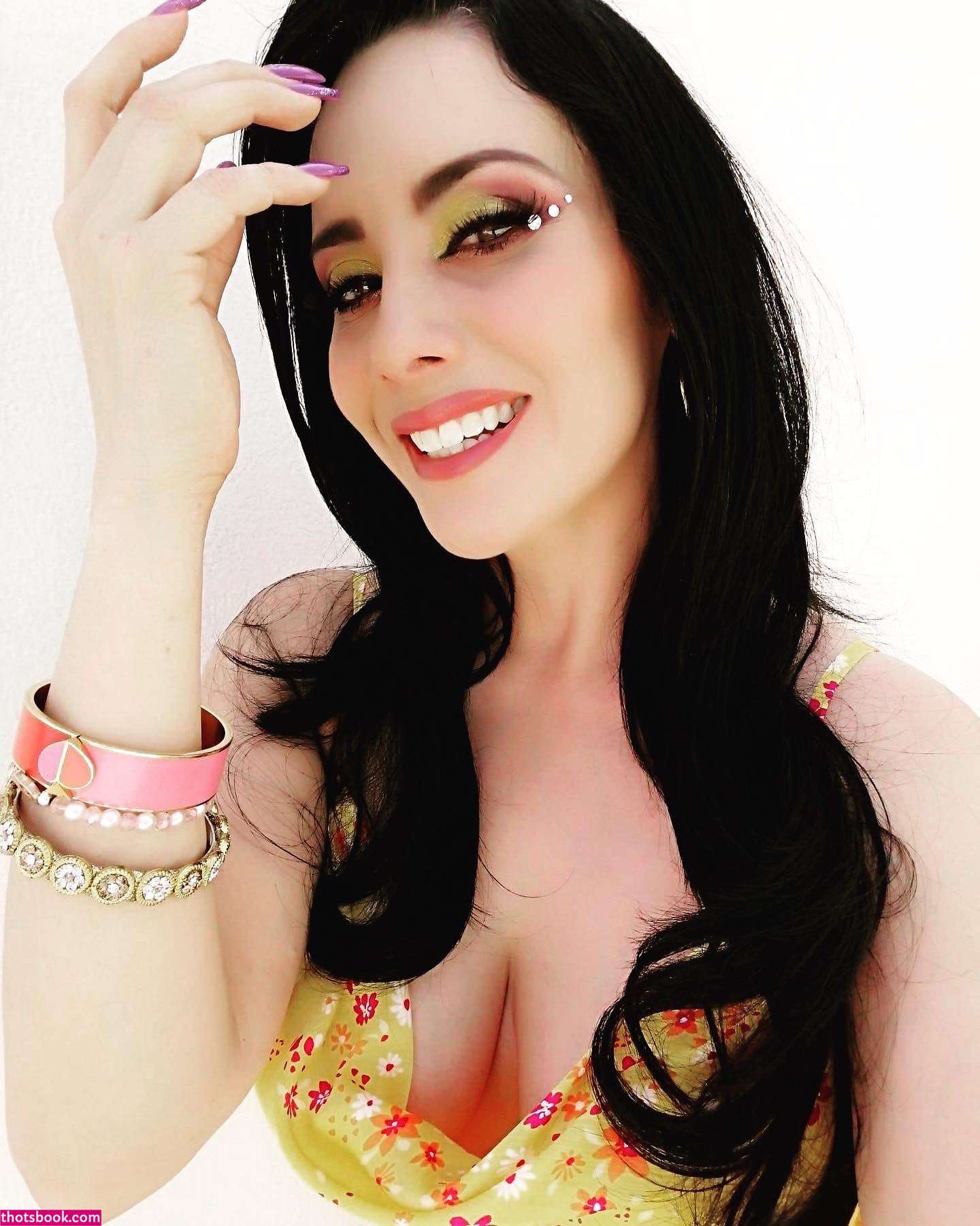 Sugey Abrego Photo #12