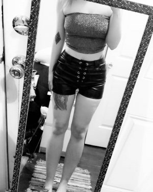 Concealedbones Photo #79