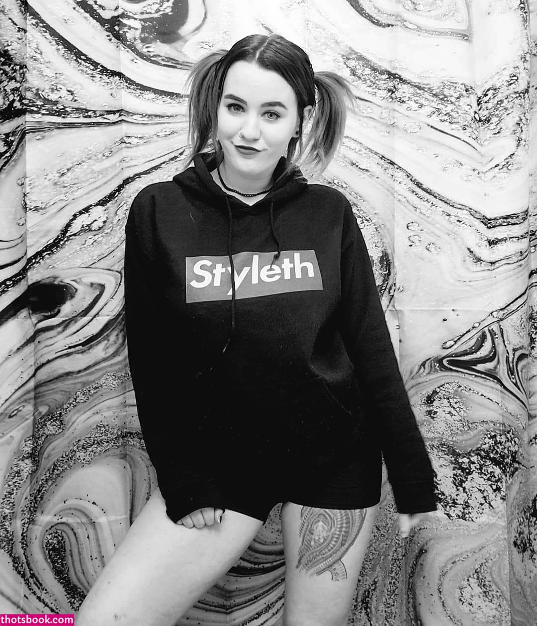 Concealedbones Photo #95