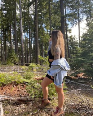 Hotwifelexx Photo #96