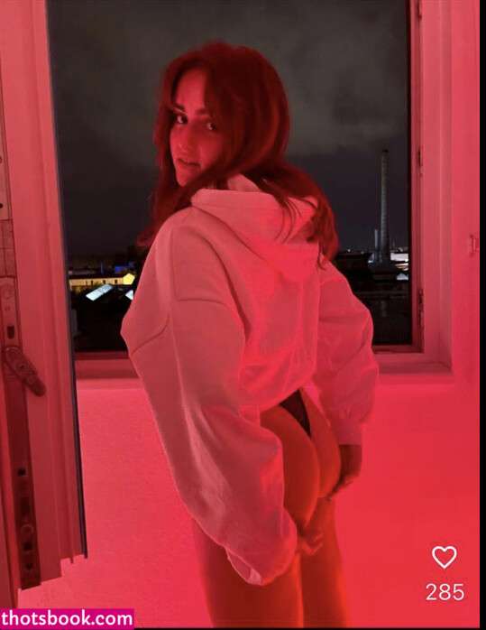 Charlotte Haffner Photo #32