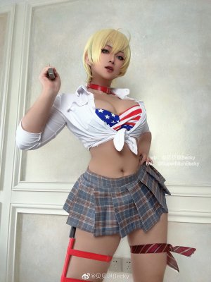 Superbitchbecky Photo #36