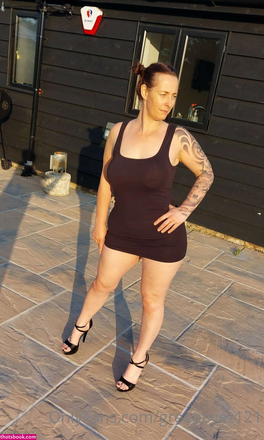 Greeneyez121 Photo #60