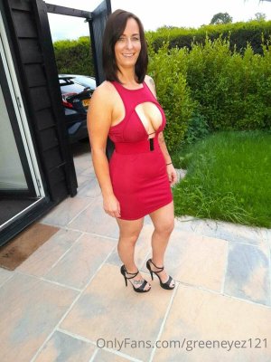 Greeneyez121 Photo #59