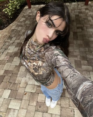 Whoreonica Photo #70