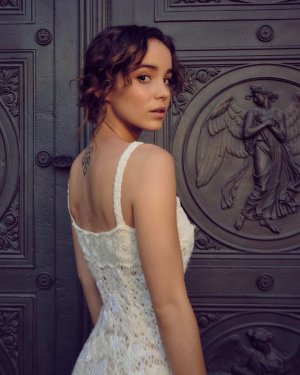 Alba Baptista Photo #26