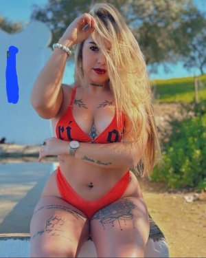 Adrii Rosado Photo #30