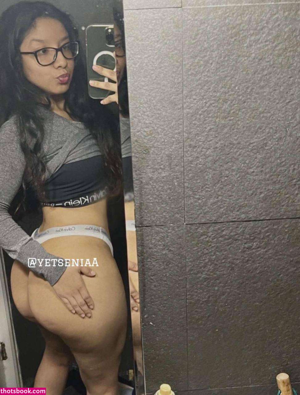yetseniaa Photo #8