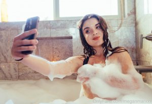 meganmarx Photo #11