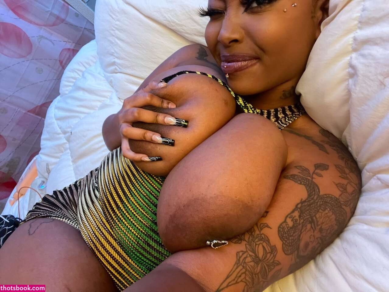 Spicylilbrat Photo #59