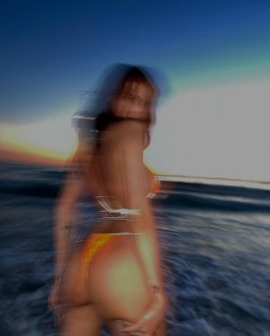 Anannke Anna Photo #3