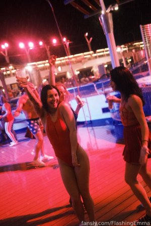 Flashingemma Photo #9