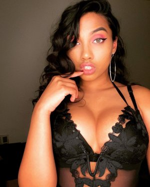 bunnybeauxo Photo #19