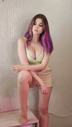 Aaaknisipil Photo #60