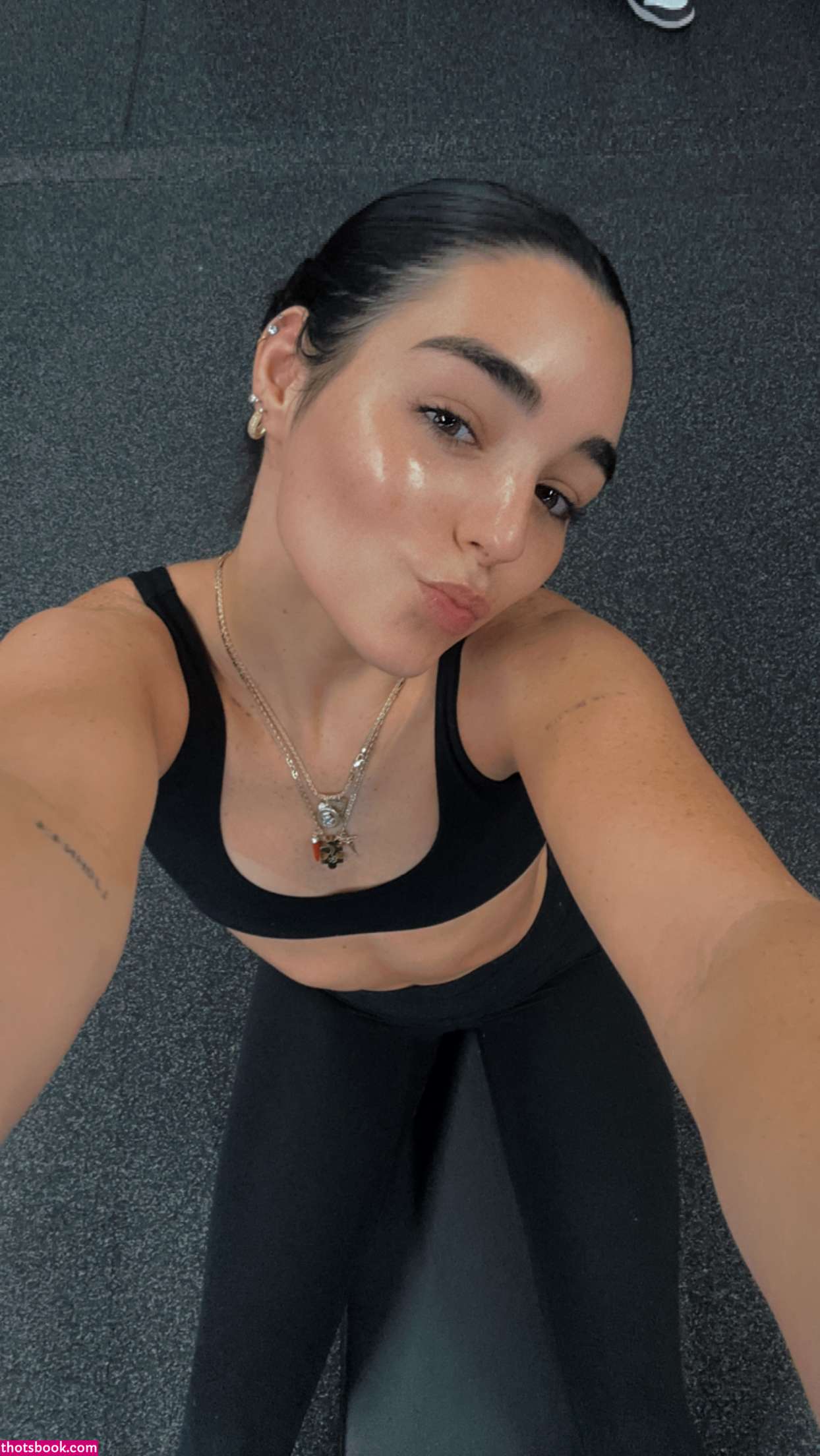 Indiana Massara Photo #9